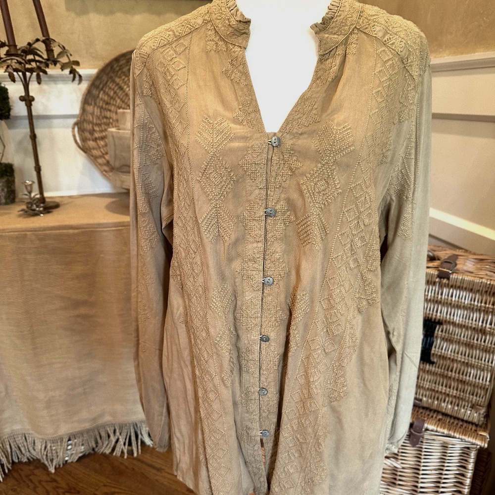 Soft Surroundings NWT size L Tunic blouse color clay